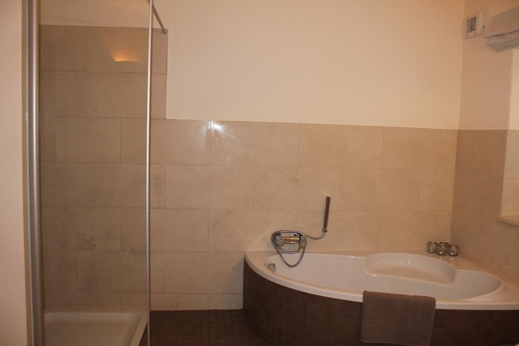 B&B Baxri Aljezur Habitación foto